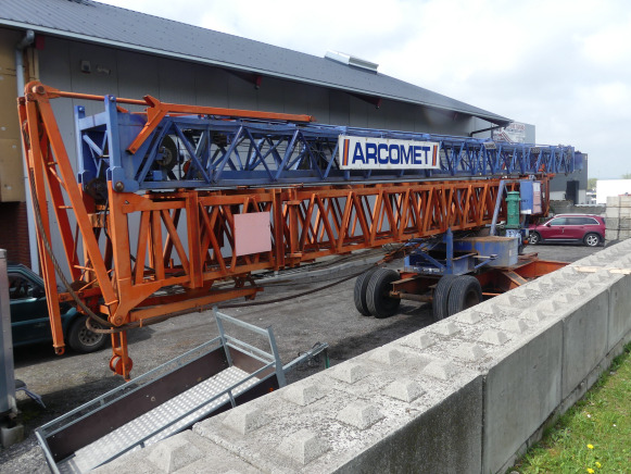 Grue à montage rapide Arcomet T33A - Быстромонтируемый башенный кран: фото 4 Grue à montage rapide Arcomet T33A - Быстромонтируемый башенный кран: фото 4