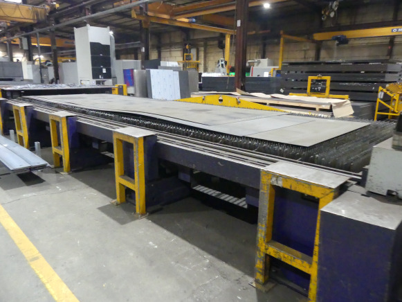 Machine de découpe 8m laser CO² avec refroidisseur et aspiration de fumée Bystronic Bylaser 6000 - Металлообрабатывающий станок: фото 3 Machine de découpe 8m laser CO² avec refroidisseur et aspiration de fumée Bystronic Bylaser 6000 - Металлообрабатывающий станок: фото 3