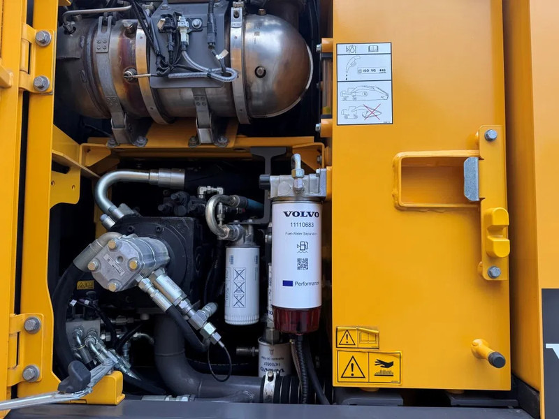 Колёсный экскаватор Volvo EWR150E 2019 6300 uur ! NETTE FRISSE MACHINE !: фото 13