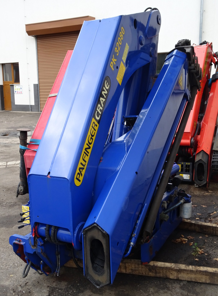 PALFINGER PK 32080 D year 2005, remote control, only 1575 hours - Кран-манипулятор: фото 2 PALFINGER PK 32080 D year 2005, remote control, only 1575 hours - Кран-манипулятор: фото 2