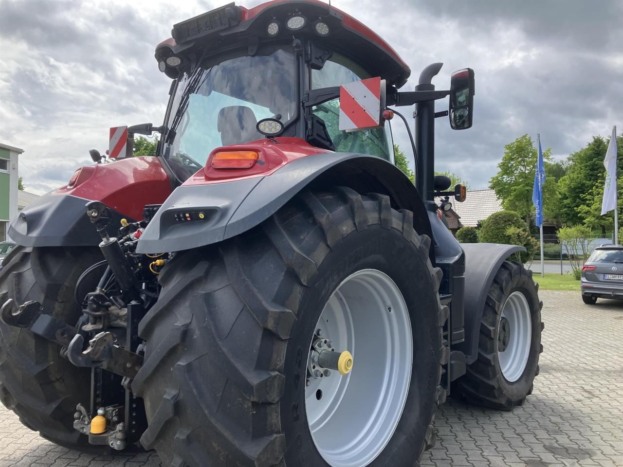 Case-IH Optum 270 CVX - Трактор: фото 4 Case-IH Optum 270 CVX - Трактор: фото 4