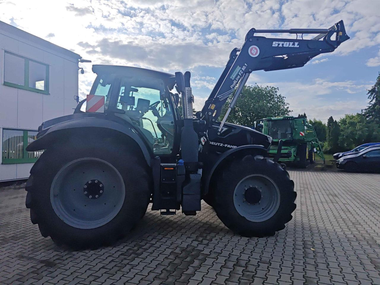 Deutz-Fahr 6215 TTV - Трактор: фото 2 Deutz-Fahr 6215 TTV - Трактор: фото 2