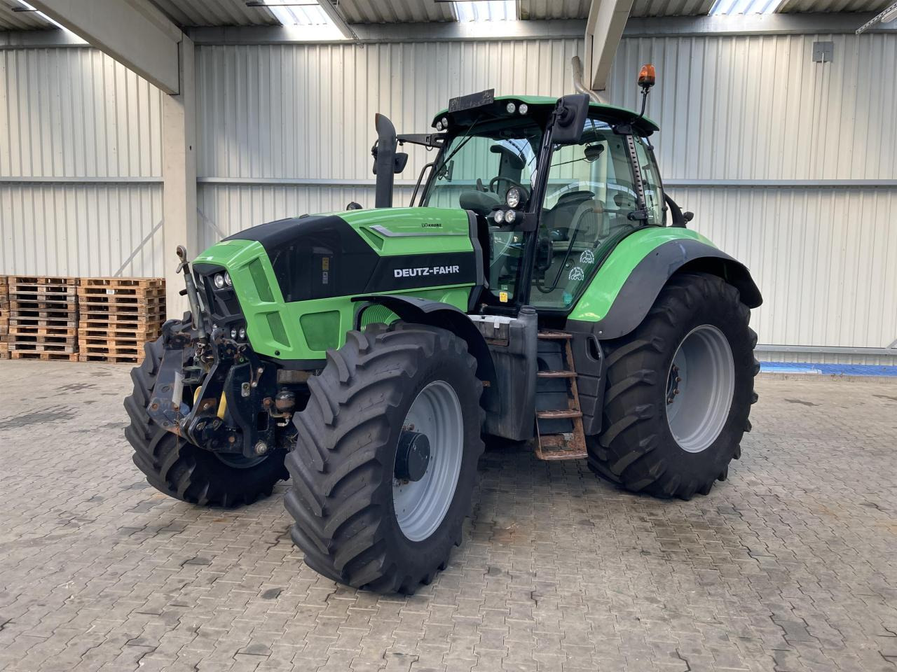 Deutz-Fahr 7250 TTV - Трактор: фото 1 Deutz-Fahr 7250 TTV - Трактор: фото 1