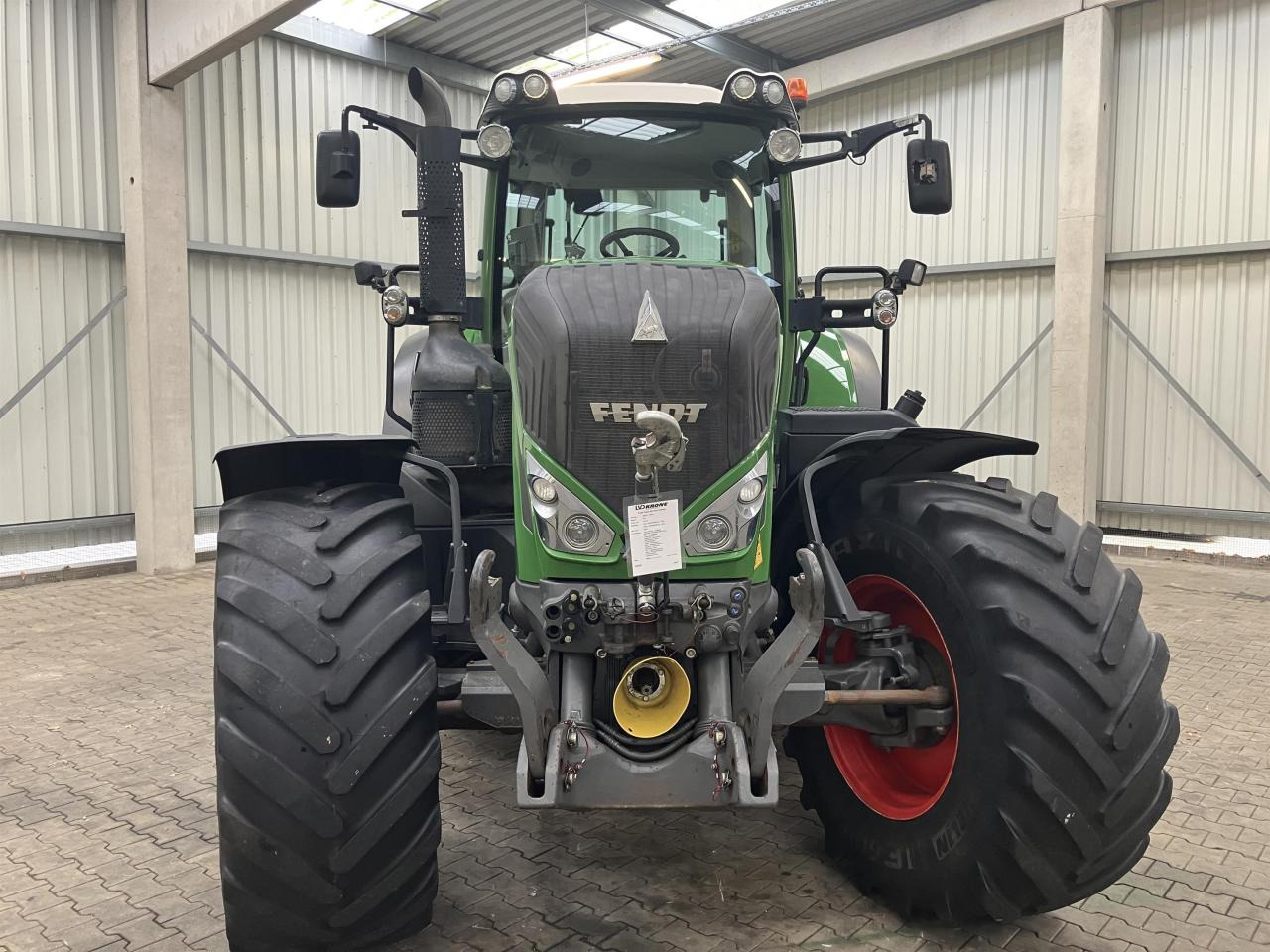 Fendt 826 Vario ProfiPlus - Трактор: фото 3 Fendt 826 Vario ProfiPlus - Трактор: фото 3