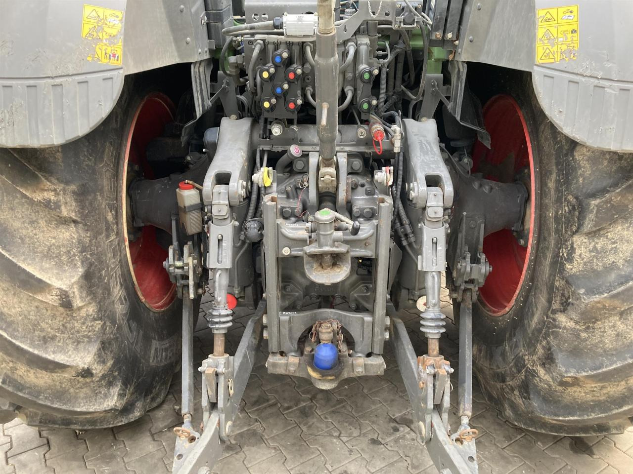 Fendt 828 Profi Plus - Трактор: фото 5 Fendt 828 Profi Plus - Трактор: фото 5