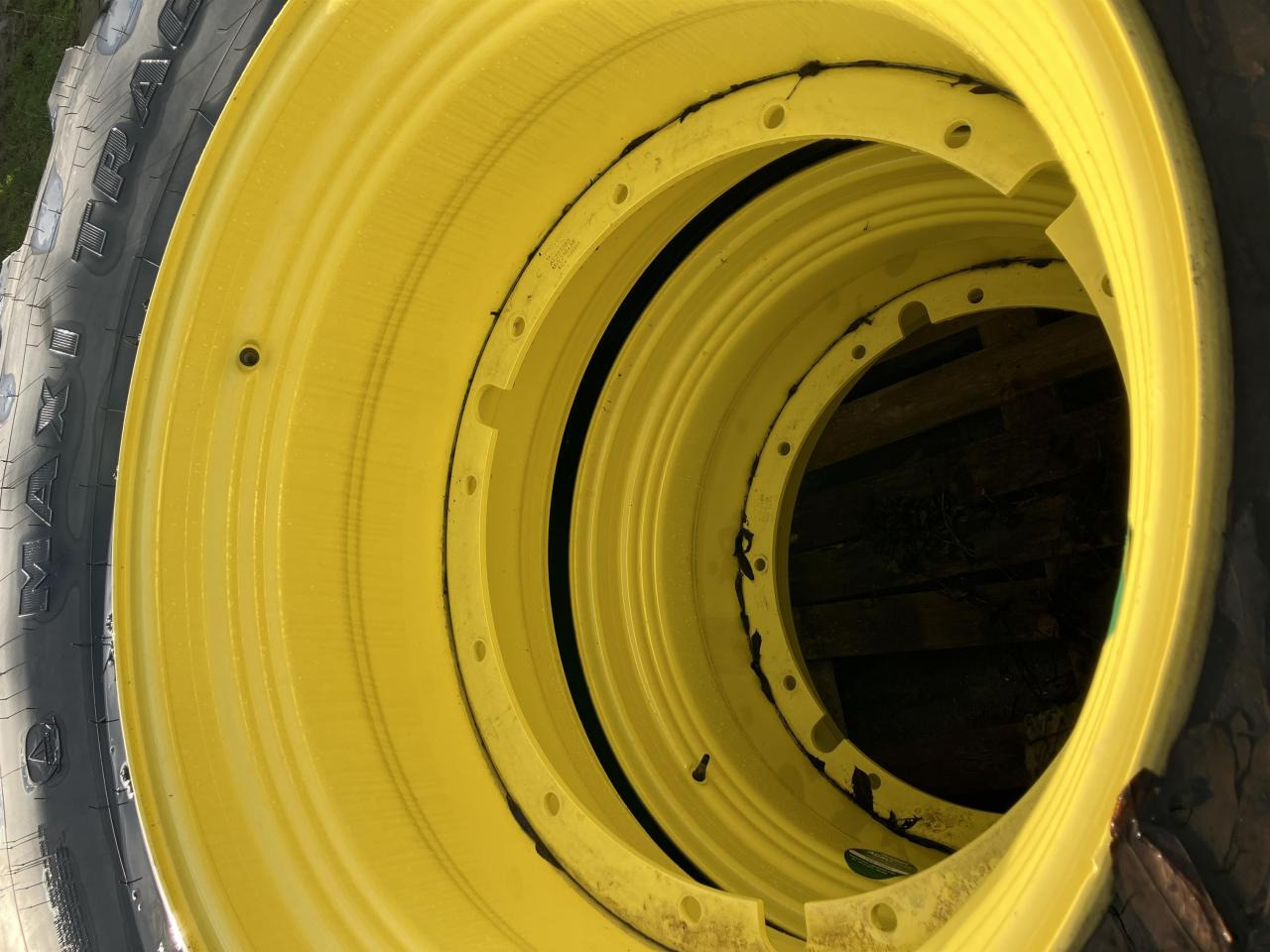 Firestone 650/85R38 - Шина для Сельскохозяйственной техники: фото 5 Firestone 650/85R38 - Шина для Сельскохозяйственной техники: фото 5