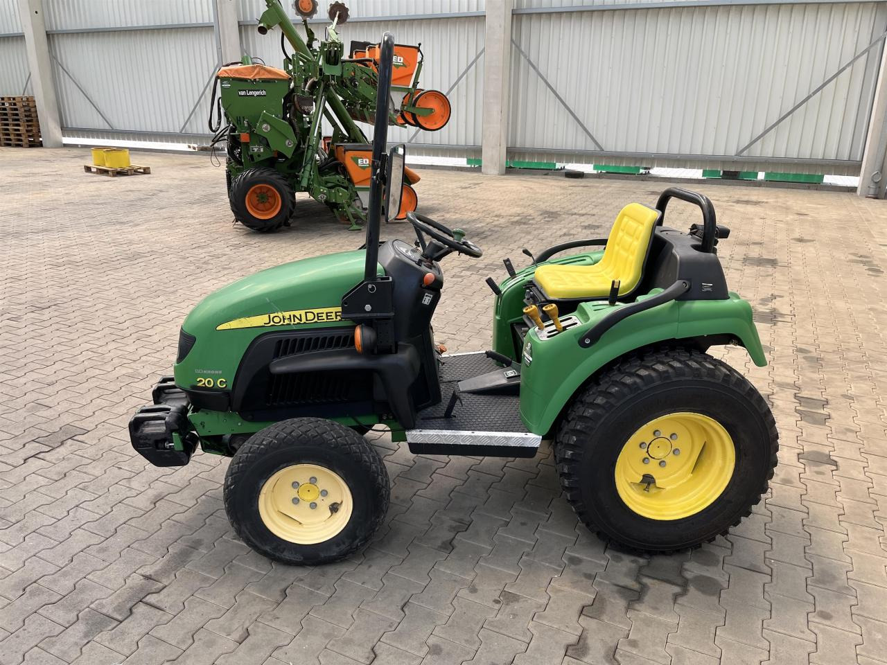 John Deere 20 C - Трактор: фото 1 John Deere 20 C - Трактор: фото 1