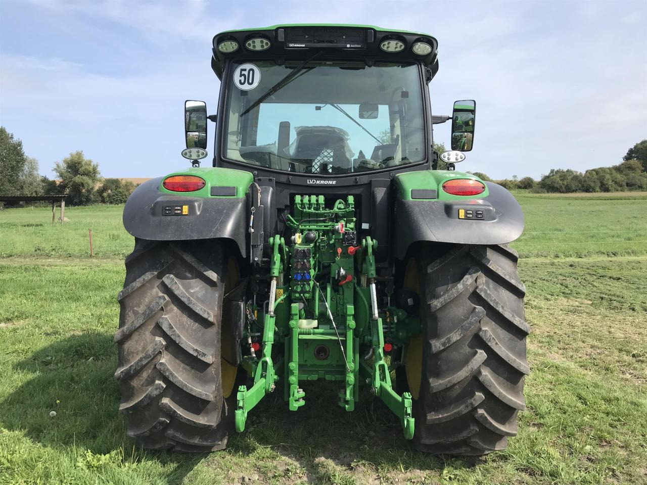 John Deere 6130R - Трактор: фото 5 John Deere 6130R - Трактор: фото 5