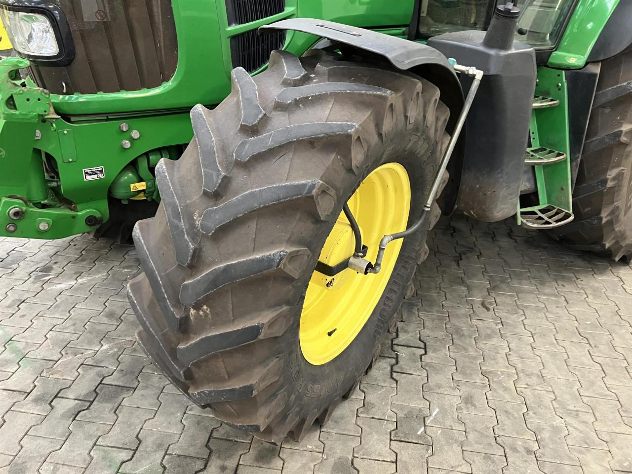John Deere 6830 Premium - Трактор: фото 2 John Deere 6830 Premium - Трактор: фото 2