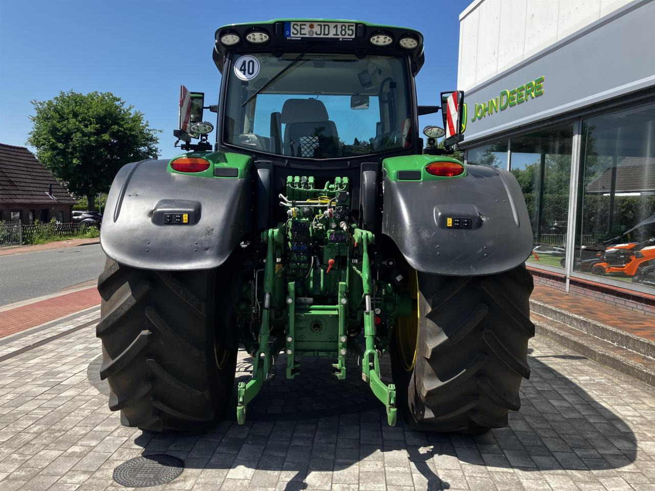 John Deere 6R 185 - Трактор: фото 5 John Deere 6R 185 - Трактор: фото 5