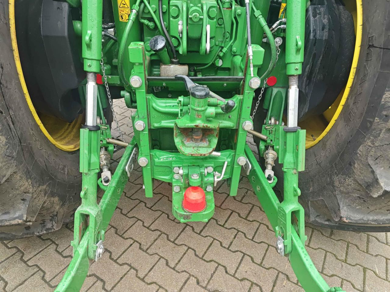Трактор John Deere 6R 250: фото 10