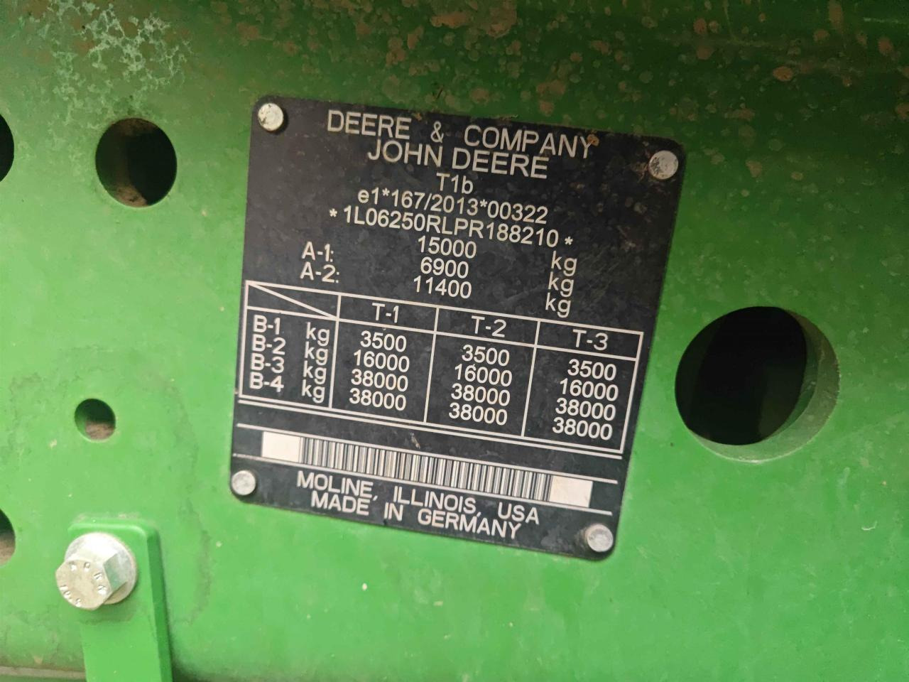 Трактор John Deere 6R 250: фото 13