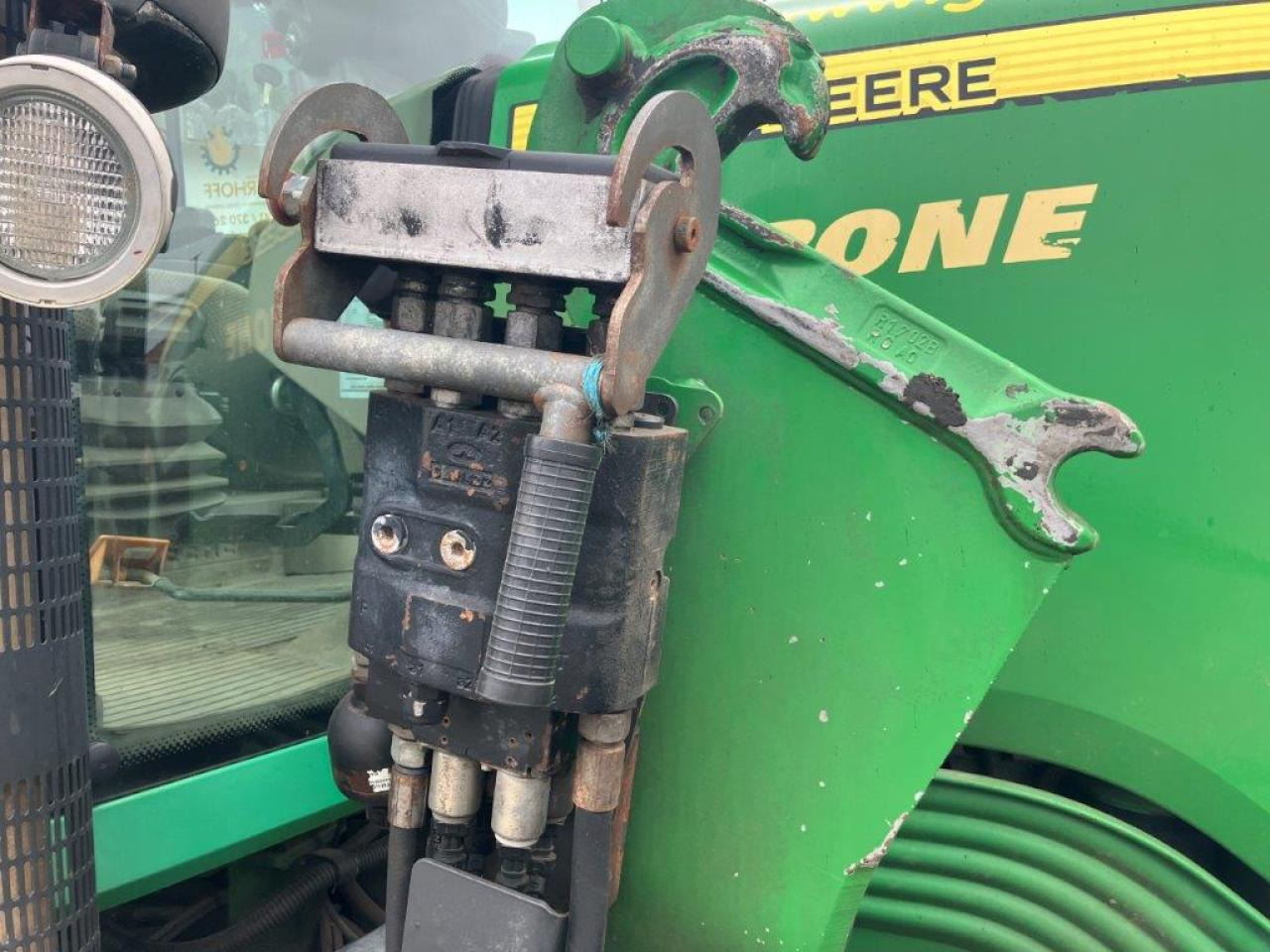 John Deere 7530 PREMIUM - Трактор: фото 5 John Deere 7530 PREMIUM - Трактор: фото 5