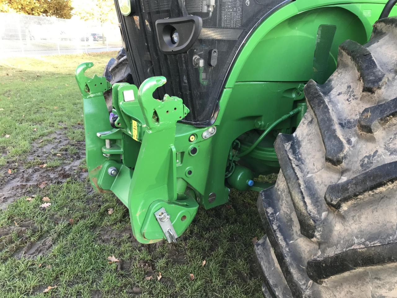 John Deere 7R 310 - Трактор: фото 4 John Deere 7R 310 - Трактор: фото 4