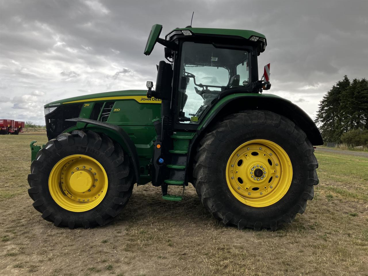 John Deere 7R 310 - Трактор: фото 1 John Deere 7R 310 - Трактор: фото 1