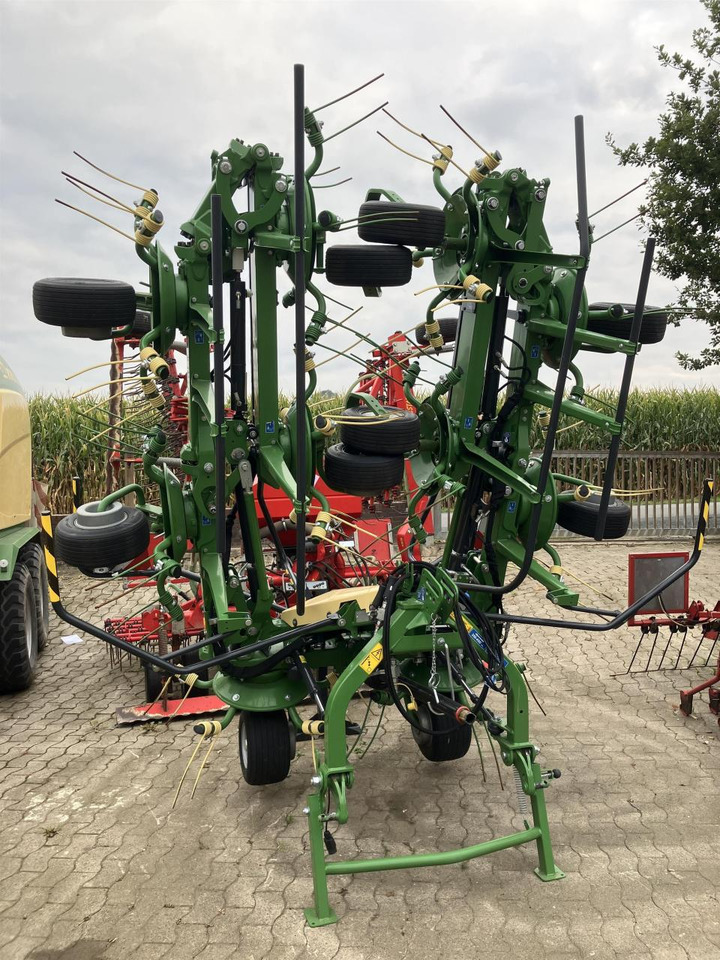 Krone Vendro 1020 - Сеноворошилка: фото 1 Krone Vendro 1020 - Сеноворошилка: фото 1
