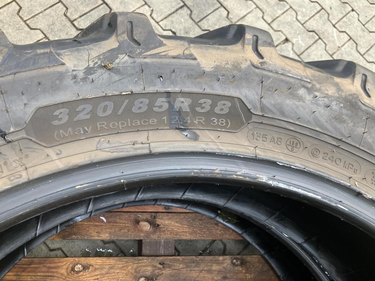 Michelin 320/85R38 - Шина для Сельскохозяйственной техники: фото 4 Michelin 320/85R38 - Шина для Сельскохозяйственной техники: фото 4