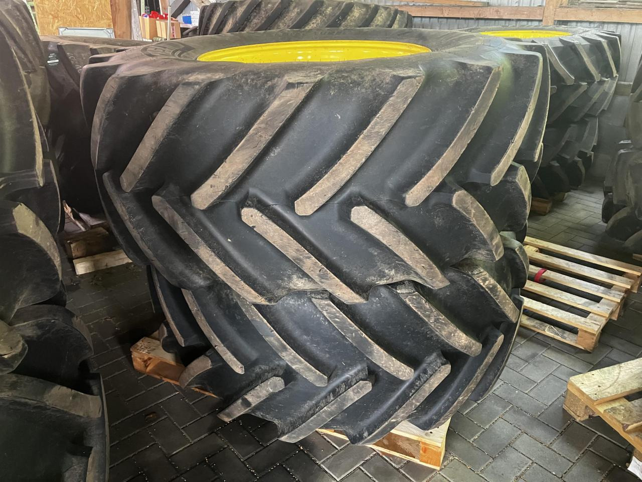 Michelin 600/70R30 - Шина для Сельскохозяйственной техники: фото 1 Michelin 600/70R30 - Шина для Сельскохозяйственной техники: фото 1