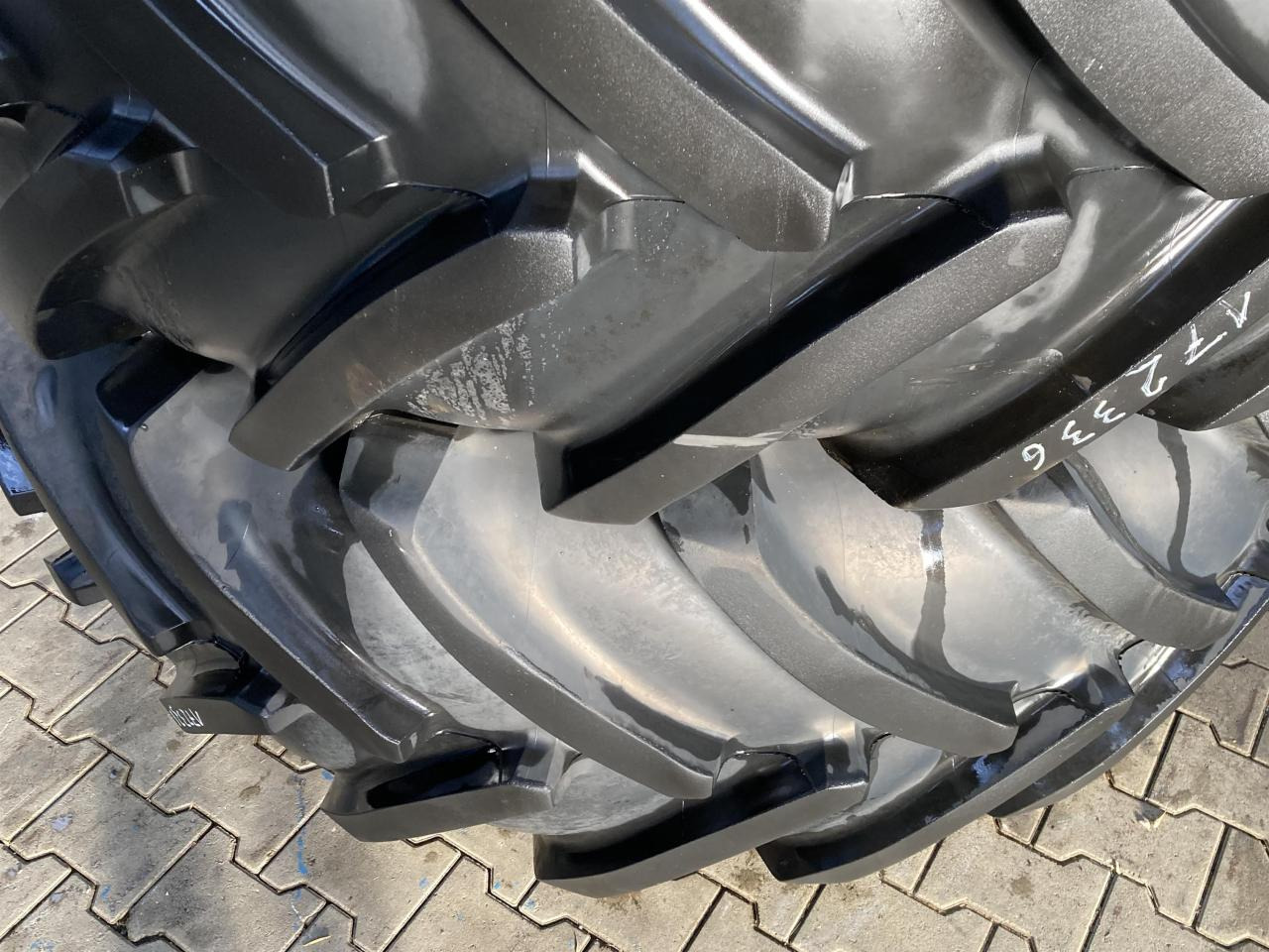 Michelin 620/70R38 - Шина для Сельскохозяйственной техники: фото 2 Michelin 620/70R38 - Шина для Сельскохозяйственной техники: фото 2