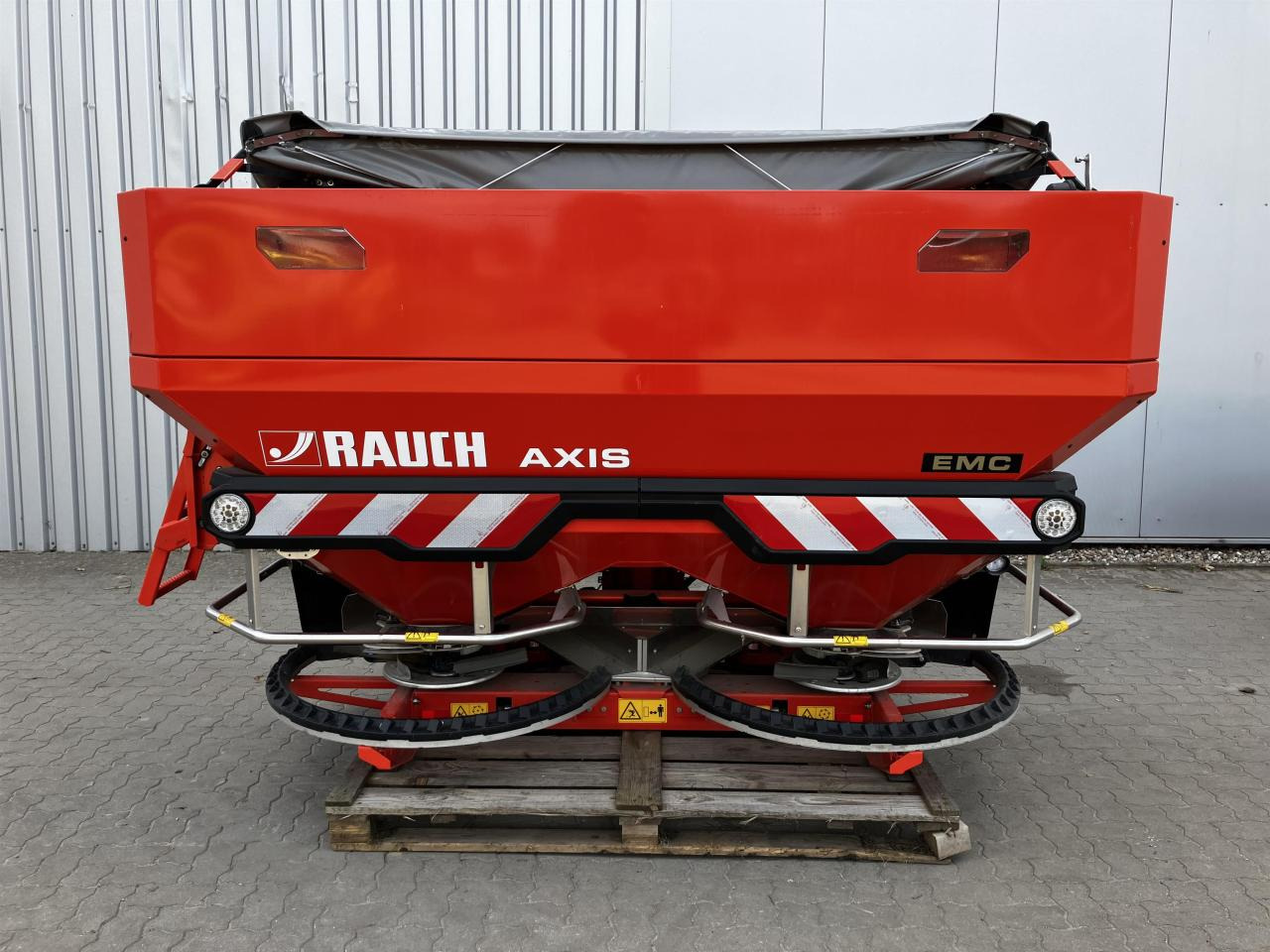 Rauch Axis H 50.2 EMC + W - Разбрасыватель удобрений: фото 1 Rauch Axis H 50.2 EMC + W - Разбрасыватель удобрений: фото 1