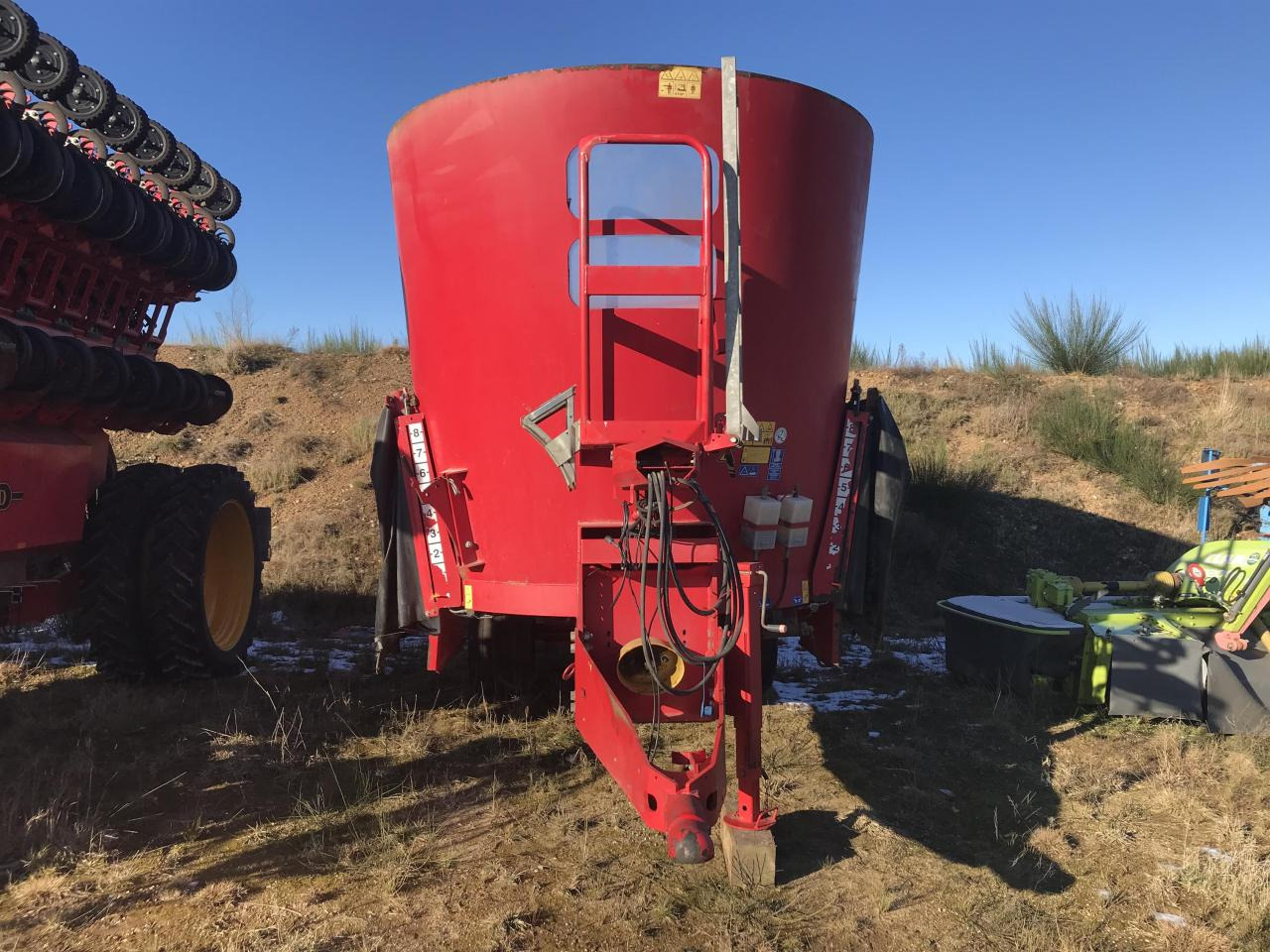 Trioliet Solomix 2 / 2400 ZK - Кормораздатчик: фото 4 Trioliet Solomix 2 / 2400 ZK - Кормораздатчик: фото 4