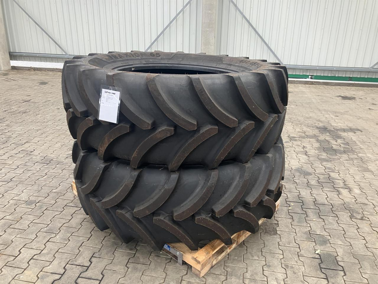 Vredestein 650/65R42 - Шина для Сельскохозяйственной техники: фото 1 Vredestein 650/65R42 - Шина для Сельскохозяйственной техники: фото 1