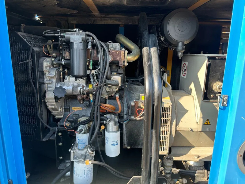 Atlas-Copco QAS 60 Perkins Stamford 60 kVA Silent Rental generatorset - Электрогенератор: фото 4 Atlas-Copco QAS 60 Perkins Stamford 60 kVA Silent Rental generatorset - Электрогенератор: фото 4