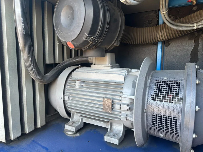 Воздушный компрессор Compair L50 - 10A 45 kW 7.55 m3 / min 10 Bar Elektrische Schroefcompressor: фото 8 Воздушный компрессор Compair L50 - 10A 45 kW 7.55 m3 / min 10 Bar Elektrische Schroefcompressor: фото 8