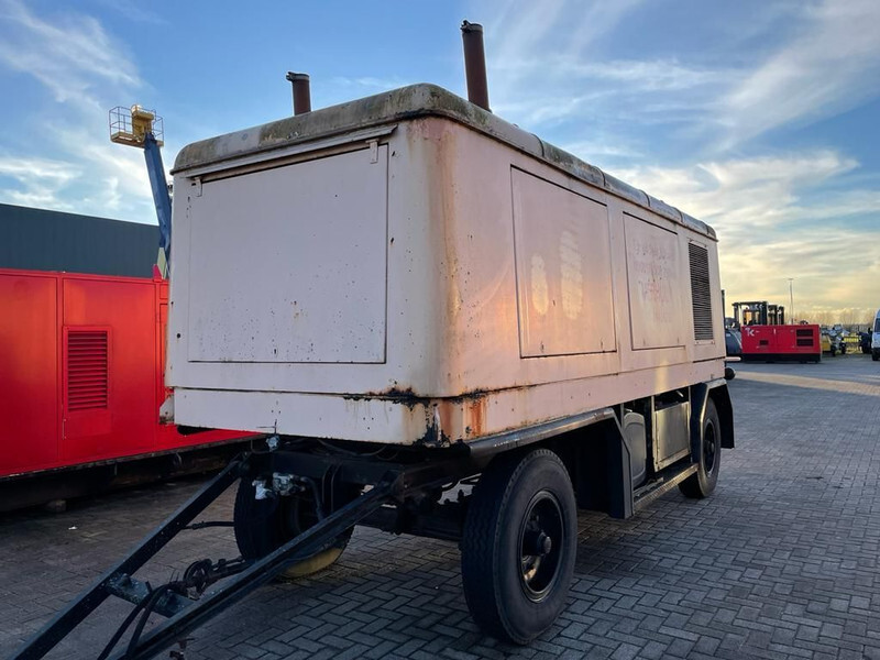 Deutz F12M 716 Bredenoord AEG 250 kVA Silent generatorset op aanhanger - Электрогенератор: фото 4 Deutz F12M 716 Bredenoord AEG 250 kVA Silent generatorset op aanhanger - Электрогенератор: фото 4