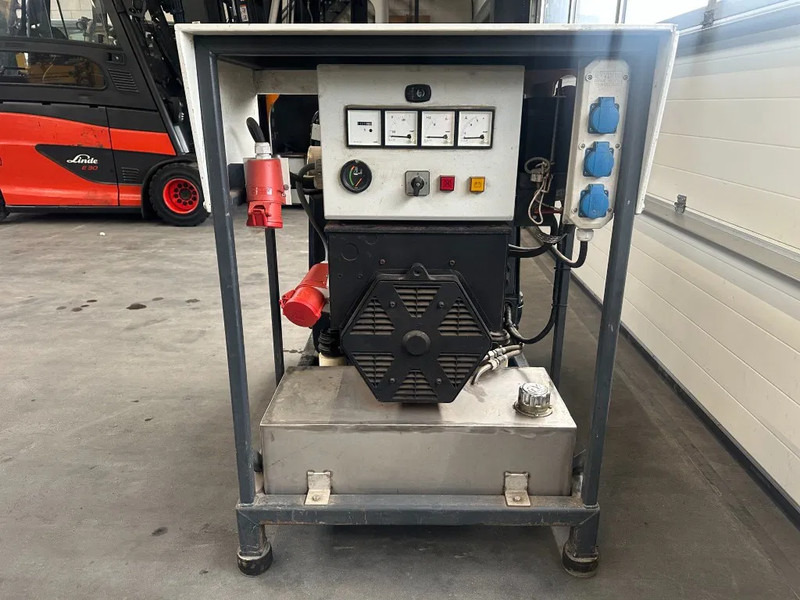Deutz F2L 1011 Stamford 11 kVA generatorset - Электрогенератор: фото 3 Deutz F2L 1011 Stamford 11 kVA generatorset - Электрогенератор: фото 3