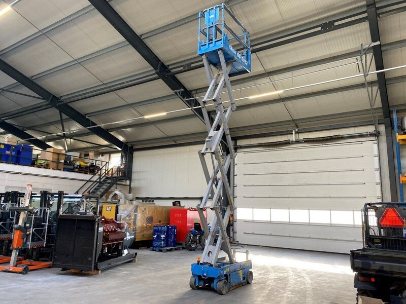 Ножничный подъемник Genie GS 1932 Elektrische Schaarhoogwerker 7.8 meter werkhoogte 304 uur !: фото 13