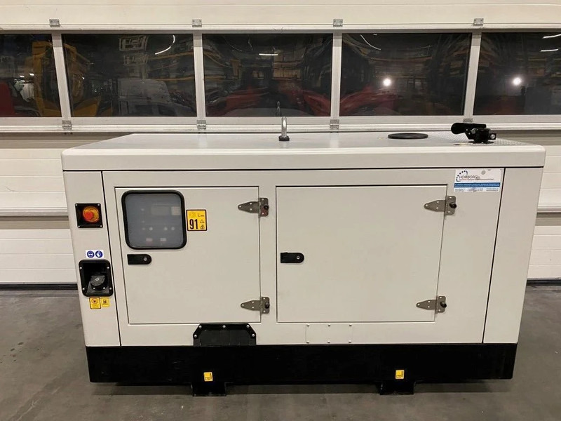 Himoinsa HYW-17 Yanmar Stamford 19 kVA Supersilent Stage 5 Generatorset Nieuw ! - Электрогенератор: фото 3 Himoinsa HYW-17 Yanmar Stamford 19 kVA Supersilent Stage 5 Generatorset Nieuw ! - Электрогенератор: фото 3