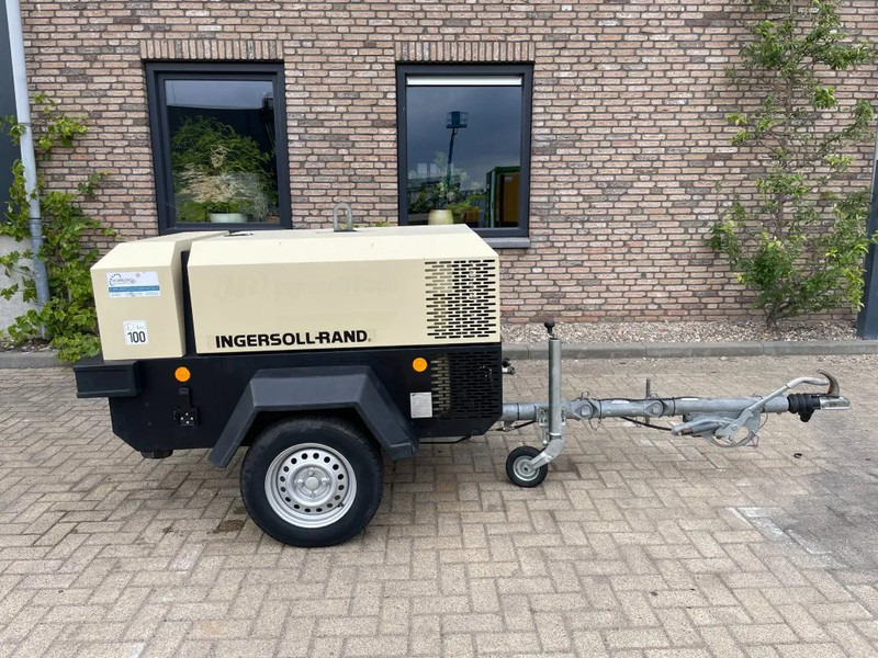 Ingersoll Rand 731 Isuzu diesel, 3,1 m3 - 7 Bar mobiele compressor LOW HOURS! - Воздушный компрессор: фото 3 Ingersoll Rand 731 Isuzu diesel, 3,1 m3 - 7 Bar mobiele compressor LOW HOURS! - Воздушный компрессор: фото 3