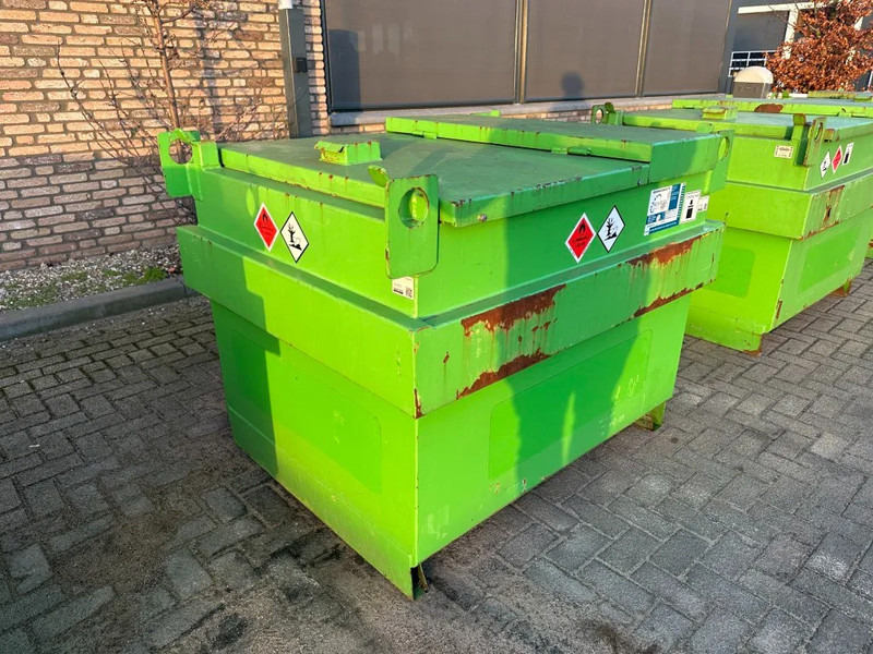 Kiwa IBC Steenbergen 750 liter Dieseltank met Handpomp Milieutank - Морской контейнер: фото 5 Kiwa IBC Steenbergen 750 liter Dieseltank met Handpomp Milieutank - Морской контейнер: фото 5
