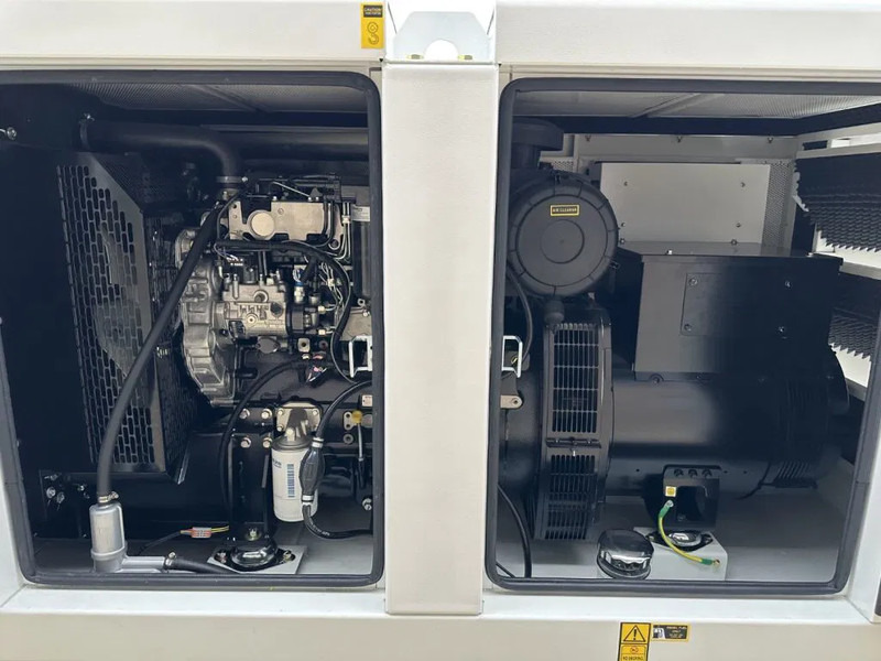 Perkins 1104C-44TAG2 Leroy Somer 110 kVA Silent generatorset LOADSHARING / SYNCHRONISING TO GRID - Электрогенератор: фото 3 Perkins 1104C-44TAG2 Leroy Somer 110 kVA Silent generatorset LOADSHARING / SYNCHRONISING TO GRID - Электрогенератор: фото 3