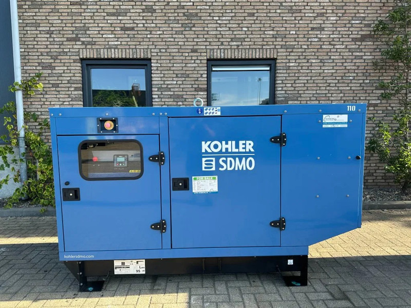 SDMO J110K John Deere 110 kVa silent noodstroom generatorset as New ! 40 hours ! - Электрогенератор: фото 1 SDMO J110K John Deere 110 kVa silent noodstroom generatorset as New ! 40 hours ! - Электрогенератор: фото 1