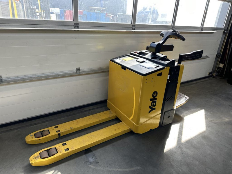 Yale MP 20 X FBW 2 ton Palletwagen Elektra Pallettruck Meerijder - Тележка: фото 1 Yale MP 20 X FBW 2 ton Palletwagen Elektra Pallettruck Meerijder - Тележка: фото 1
