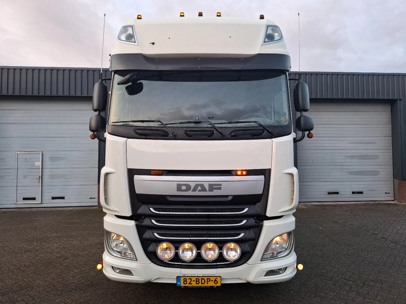 DAF XF 460 NL TREKKER - Тягач: фото 2 DAF XF 460 NL TREKKER - Тягач: фото 2