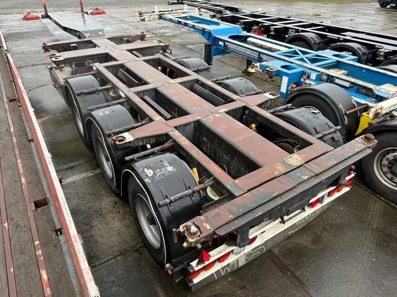 D-Tec FT-43-03V - Полуприцеп-контейнеровоз/ Сменный кузов: фото 3 D-Tec FT-43-03V - Полуприцеп-контейнеровоз/ Сменный кузов: фото 3