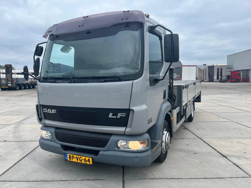 DAF LF 45 FA - Автоманипулятор, Грузовик бортовой/ Платформа: фото 2 DAF LF 45 FA - Автоманипулятор, Грузовик бортовой/ Платформа: фото 2