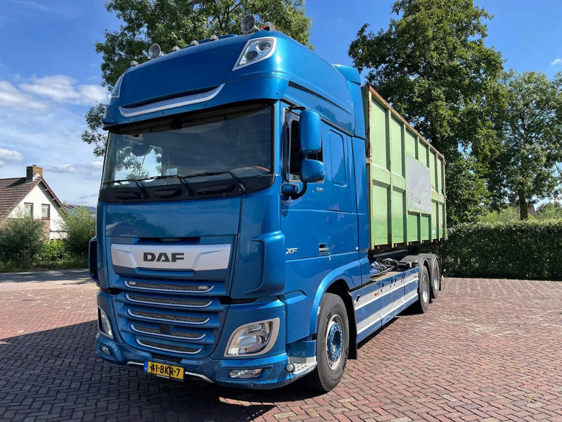 DAF XF 530 FAS - Тросовый мультилифт: фото 2 DAF XF 530 FAS - Тросовый мультилифт: фото 2