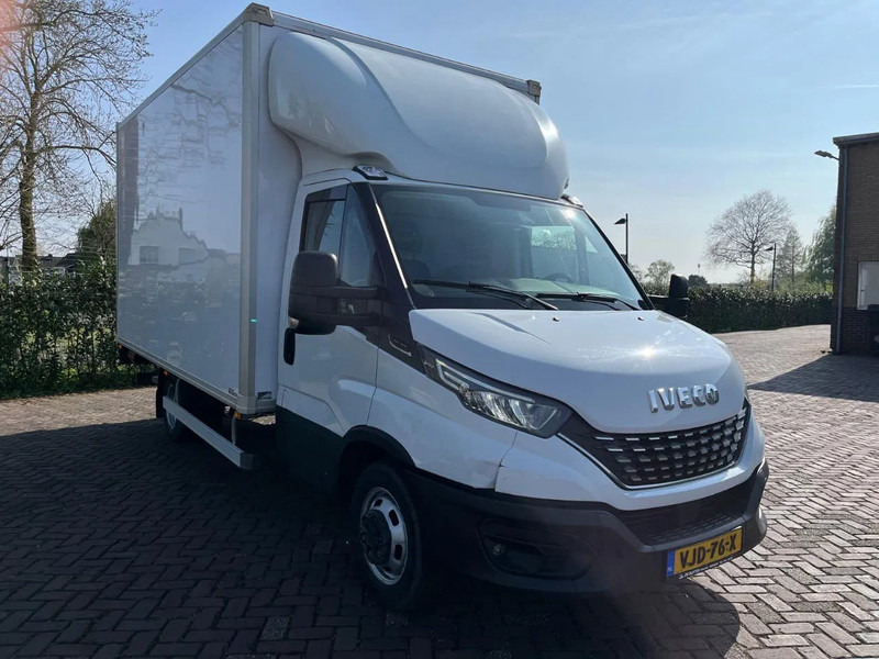 Iveco Daily 35C16 Laadklep (15 diverse modellen op voorraad) - Фургон с закрытым кузовом: фото 3 Iveco Daily 35C16 Laadklep (15 diverse modellen op voorraad) - Фургон с закрытым кузовом: фото 3