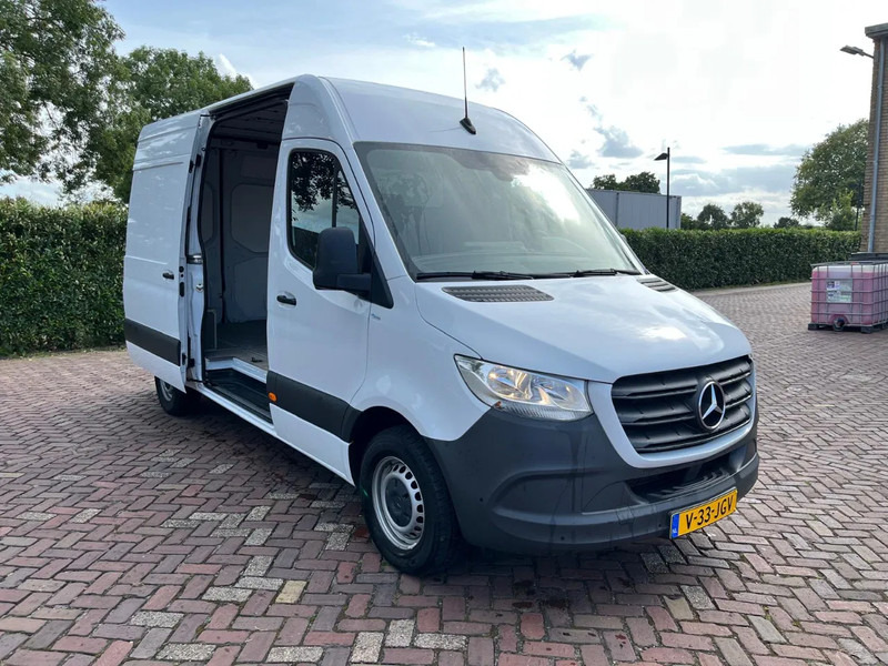 Mercedes-Benz Sprinter 317 1.9 CDI L2H1 - Цельнометаллический фургон, Грузопассажирский фургон: фото 5 Mercedes-Benz Sprinter 317 1.9 CDI L2H1 - Цельнометаллический фургон, Грузопассажирский фургон: фото 5