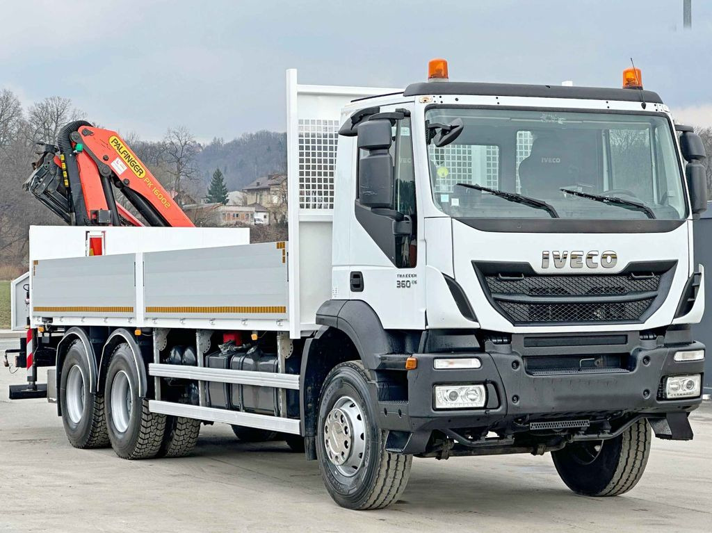 Iveco TRAKKER 360 * PRITSCHE 6,80* PK 16002 B+FUNK*6x4 Iveco TRAKKER 360 * PRITSCHE 6,80* PK 16002 B+FUNK*6x4 - Автоманипулятор, Грузовик бортовой/ Платформа: фото 3 Iveco TRAKKER 360 * PRITSCHE 6,80* PK 16002 B+FUNK*6x4 Iveco TRAKKER 360 * PRITSCHE 6,80* PK 16002 B+FUNK*6x4 - Автоманипулятор, Грузовик бортовой/ Платформа: фото 3