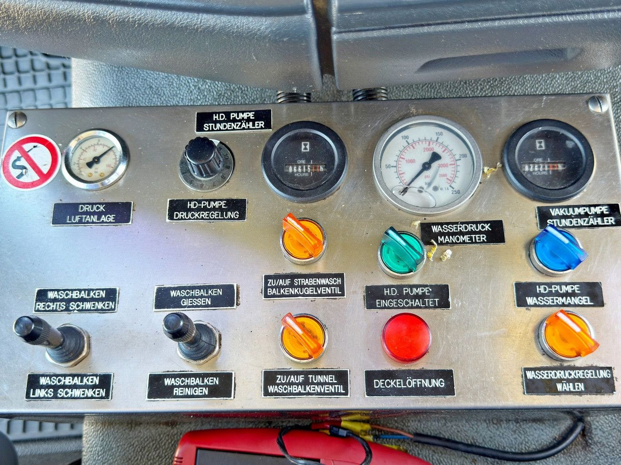 Ассенизатор MAN TGA 26.360 * Saug und Spülwagen/CAPPELLOTTO+FUNK: фото 14 Ассенизатор MAN TGA 26.360 * Saug und Spülwagen/CAPPELLOTTO+FUNK: фото 14