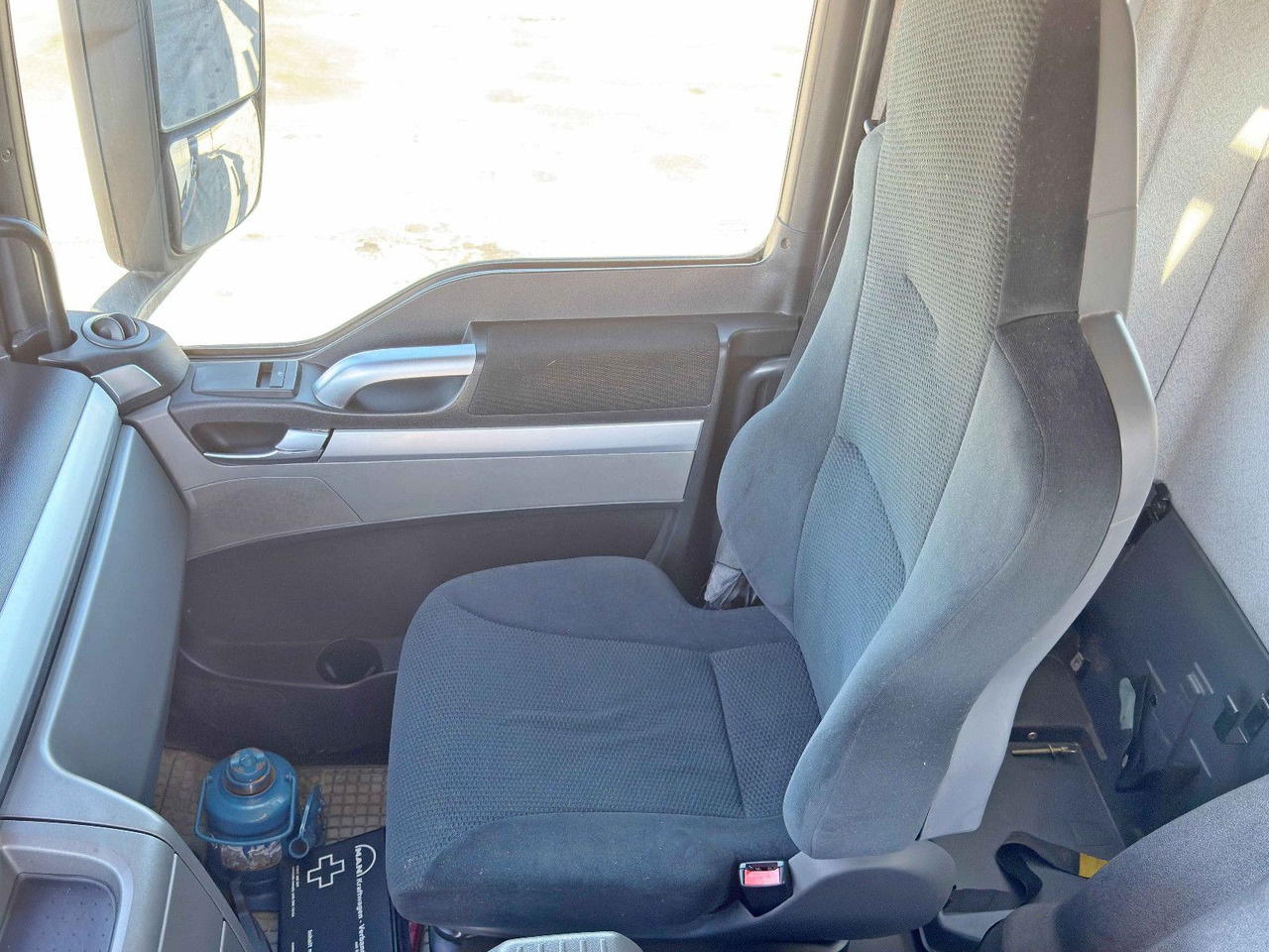 Самосвал, Автоманипулятор MAN TGS 33.360*KIPPER 4,95 m *PK 15002 * 6x4: фото 10 Самосвал, Автоманипулятор MAN TGS 33.360*KIPPER 4,95 m *PK 15002 * 6x4: фото 10