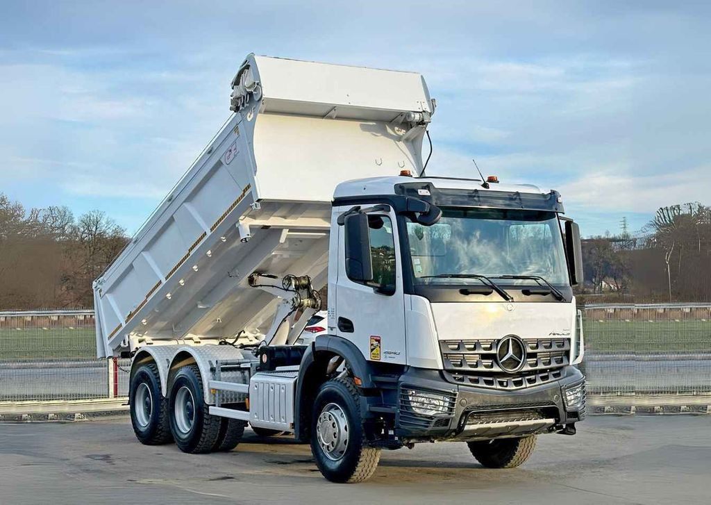 Mercedes-Benz AROCS 3240* KIPPER 5,10 + BORDMATIC / 6x4 - Самосвал: фото 1 Mercedes-Benz AROCS 3240* KIPPER 5,10 + BORDMATIC / 6x4 - Самосвал: фото 1