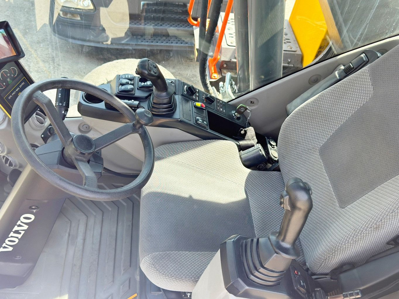 Колёсный экскаватор Volvo EW 160 E* Umschlagbagger * TOPZUSTAND: фото 10