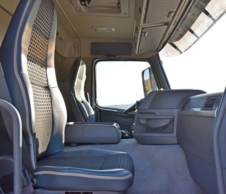 Самосвал, Автоманипулятор Volvo FM 410 * HIAB 166 E-4 HIDUO /FUNK *6x4 Volvo FM 410 * HIAB 166 E-4 HIDUO /FUNK *6x4: фото 12