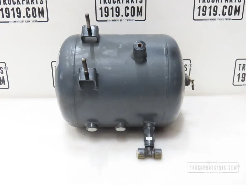 DAF 1932482 Luchttank 20L DAF - Детали тормозной системы для Грузовиков: фото 1 DAF 1932482 Luchttank 20L DAF - Детали тормозной системы для Грузовиков: фото 1